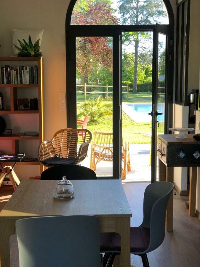 L Esprit Du Clain Chambres D Hotes Bandb De Standing Proches Du Futuroscope Golf Et Lac De St Cyr Naintre Eksteriør billede